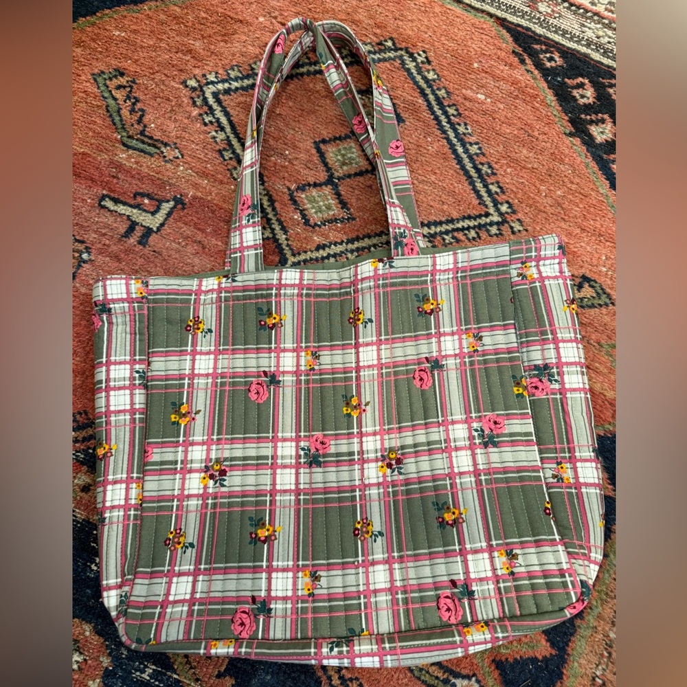 NWOT Sézane Plaid Floral green and pink tote bag - Picture 5 of 6